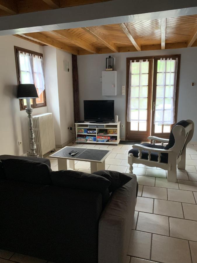 Bergerie Renovee Au Coeur Des Pyrenees Villa Campan Bagian luar foto
